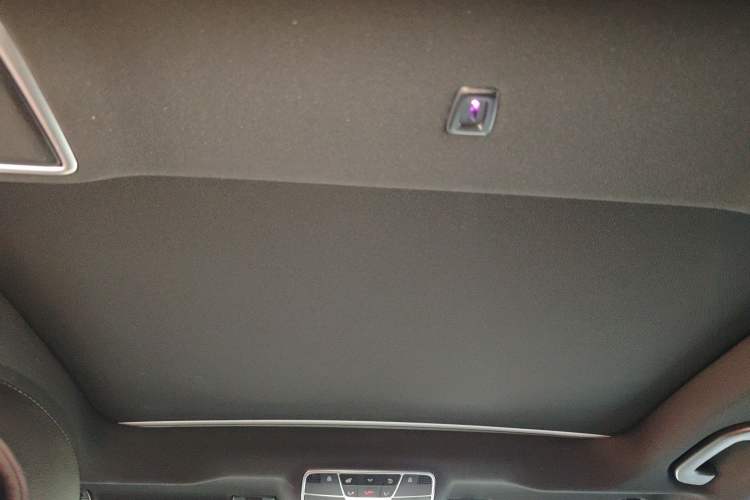 Used Mercedes-Benz S-Class 2015 S 400 L Headliner