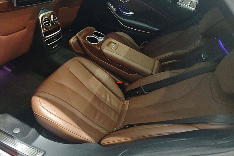 Used Mercedes-Benz S-Class 2015 S 400 L Interior 2