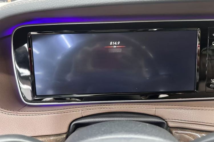 Used Mercedes-Benz S-Class 2015 S 400 L 4MATIC Interior 3