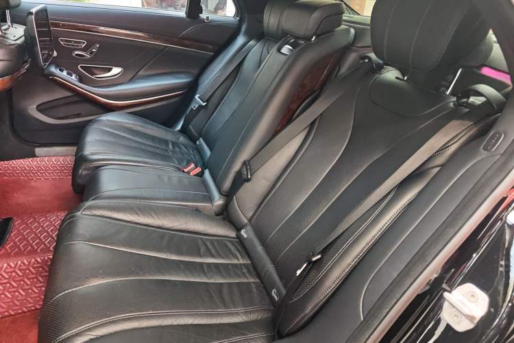 Used Mercedes-Benz S-Class 2015 S 400 L Left Rear Seat