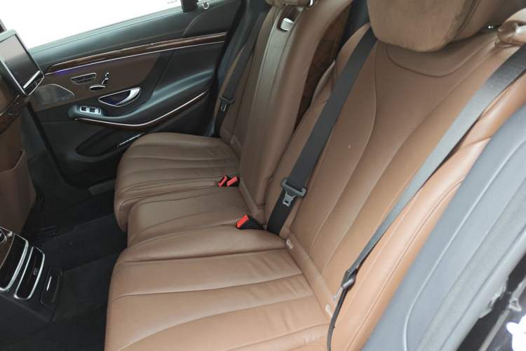 Used Mercedes-Benz S-Class 2015 S 400 L 4MATIC Left Rear Seat