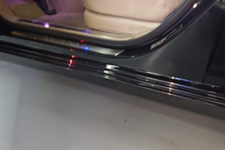 Used Mercedes-Benz S-Class 2015 S 400 L Left Side Sill