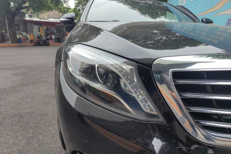 Used Mercedes-Benz S-Class 2015 S 400 L 4MATIC Right Front Headlight