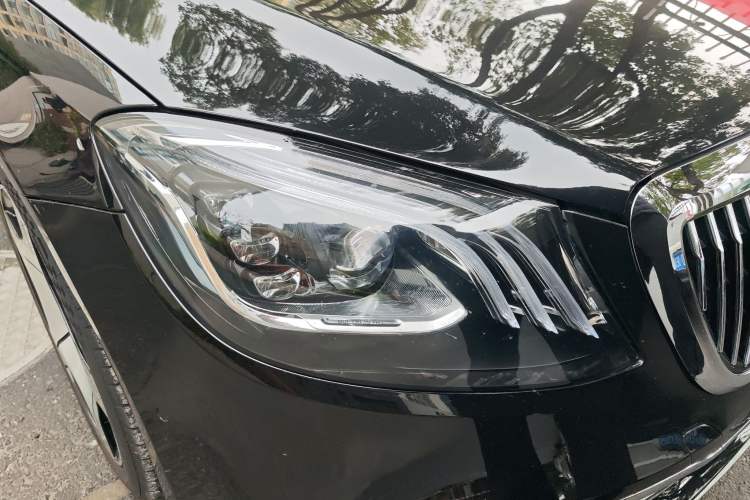 Used Mercedes-Benz S-Class 2015 S 400 L Right Front Headlight