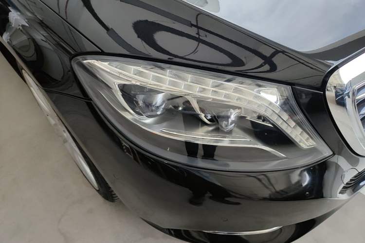 Used Mercedes-Benz S-Class 2015 S 400 L 4MATIC Right Front Headlight