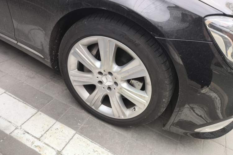 Used Mercedes-Benz S-Class 2015 S 400 L 4MATIC Right Front Wheel Hub