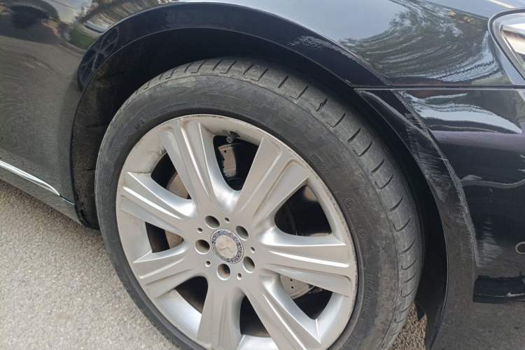 Used Mercedes-Benz S-Class 2015 S 400 L 4MATIC Right Front Wheel Hub