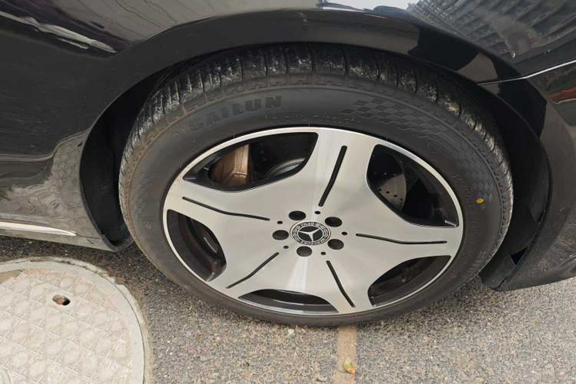 Used Mercedes-Benz S-Class 2015 S 400 L Right Front Wheel Hub
