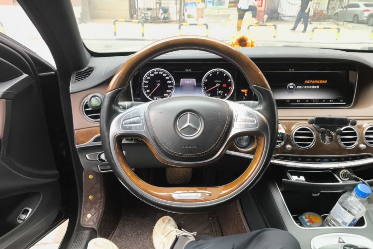 Used Mercedes-Benz S-Class 2015 S 400 L 4MATIC Steering Wheel