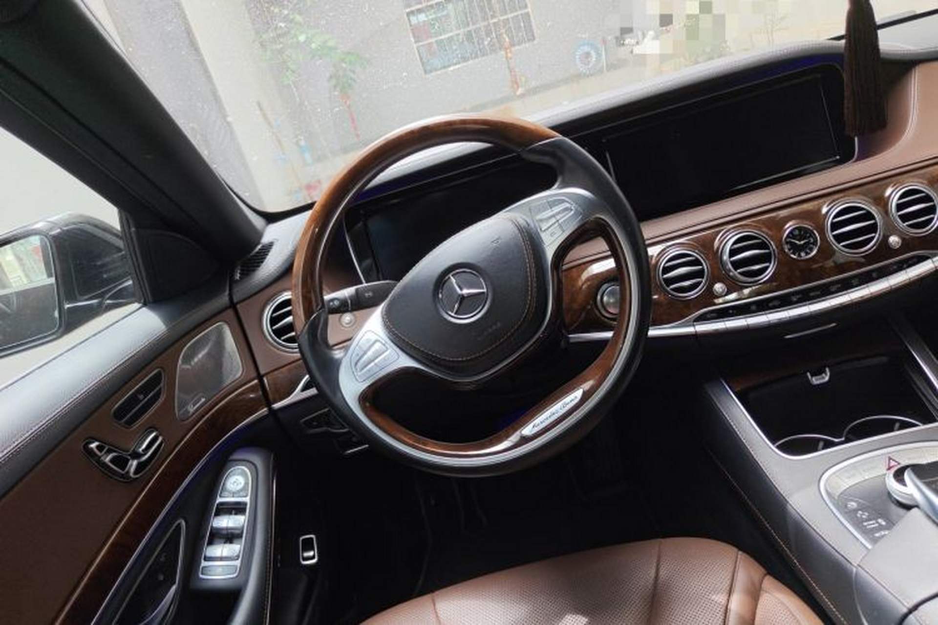 Used Mercedes-Benz S-Class 2015 S 400 L 4MATIC Steering Wheel