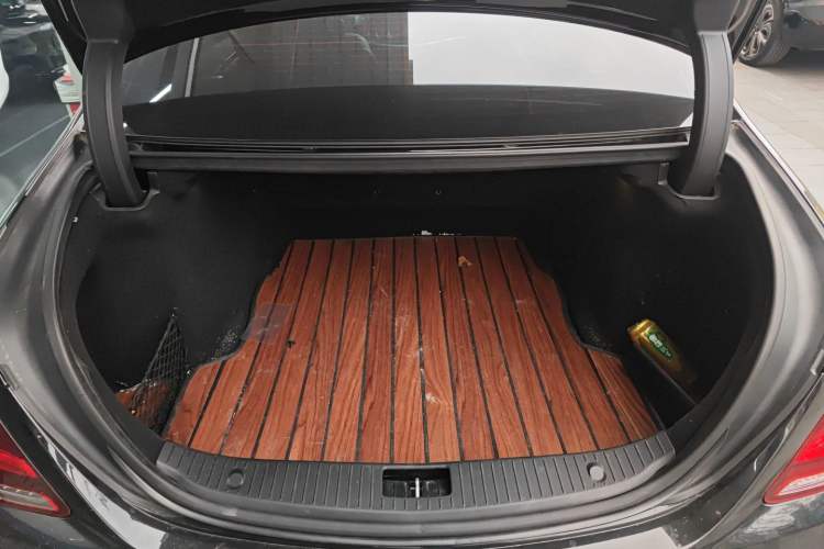 Used Mercedes-Benz S-Class 2015 S 400 L 4MATIC Trunk