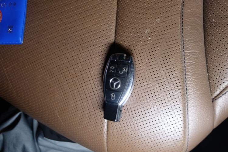Used Mercedes-Benz S-Class 2015 S 400 L 4MATIC Vehicle Key