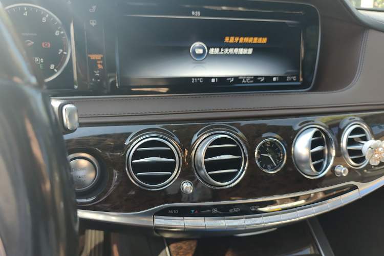Used Mercedes-Benz S-Class 2016 S 320 L Business Model Audio And AC Panel