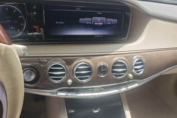 Used Mercedes-Benz S-Class 2016 S 320 L Luxury Model Audio And AC Panel