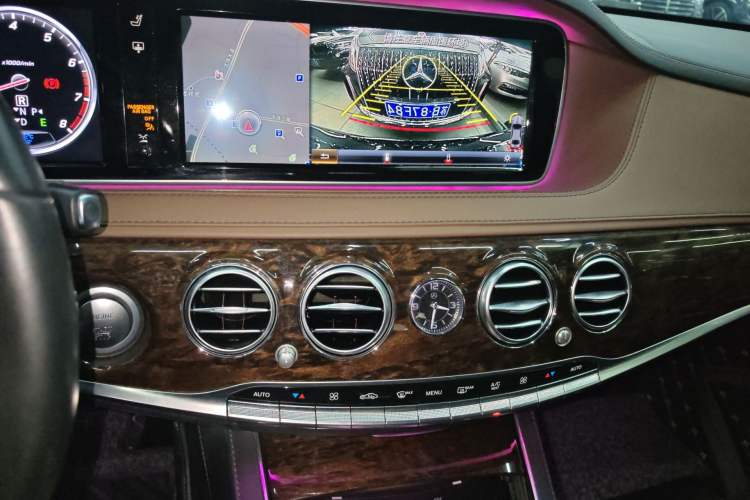Used Mercedes-Benz S-Class 2016 S 320 L Business Model Audio And AC Panel