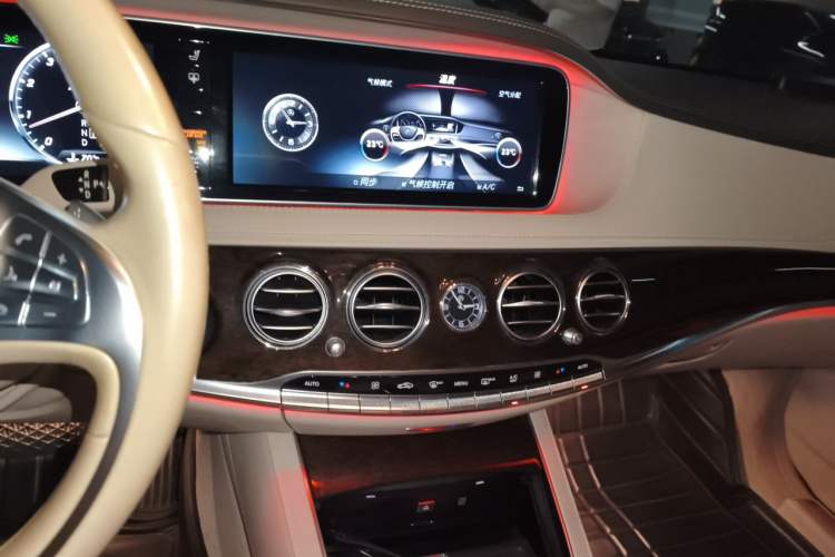 Used Mercedes-Benz S-Class 2016 S 320 L Business Model Audio And AC Panel