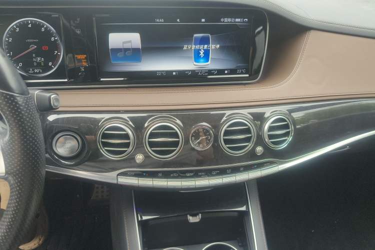 Used Mercedes-Benz S-Class 2016 S 400 L 4MATIC Audio And AC Panel