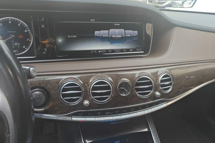 Used Mercedes-Benz S-Class 2016 S 320 L Business Model Audio And AC Panel