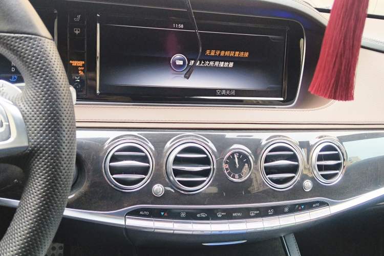 Used Mercedes-Benz S-Class 2016 S 400 L 4MATIC Audio And AC Panel