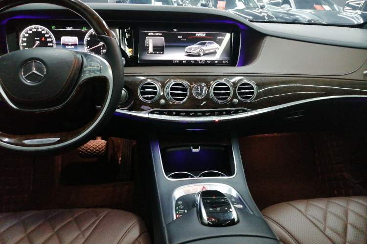 Used Mercedes-Benz S-Class 2016 S 320 L Business Model Audio And AC Panel