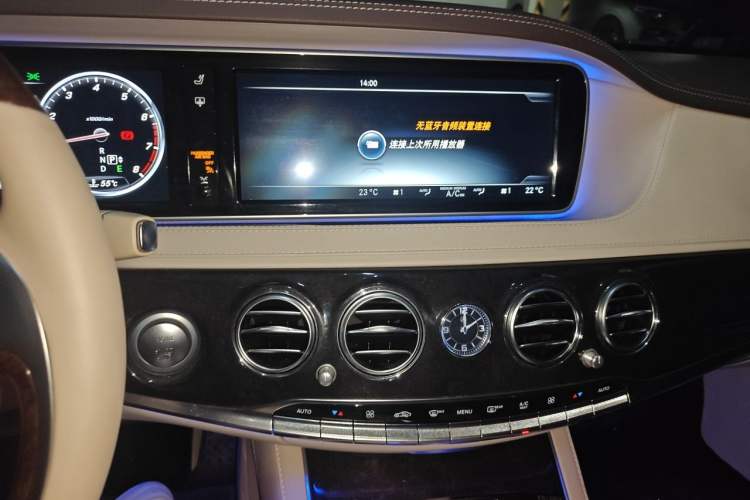 Used Mercedes-Benz S-Class 2016 S 500 L 4MATIC Audio And AC Panel