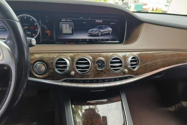 Used Mercedes-Benz S-Class 2016 S 320 L Business Model Audio And AC Panel