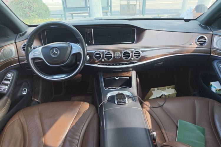Used Mercedes-Benz S-Class 2016 S 320 L Business Model Center Console