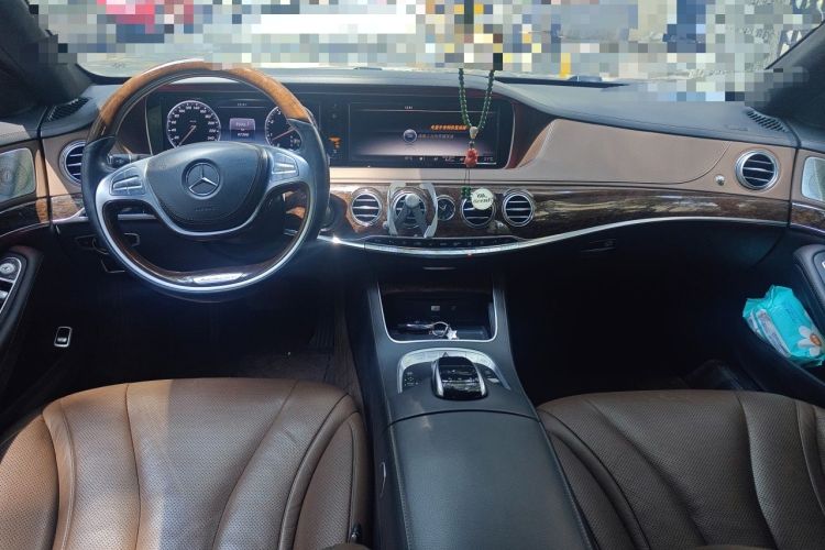 Used Mercedes-Benz S-Class 2016 S 320 L Business Model Center Console