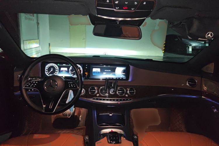Used Mercedes-Benz S-Class 2016 S 320 L Business Model Center Console