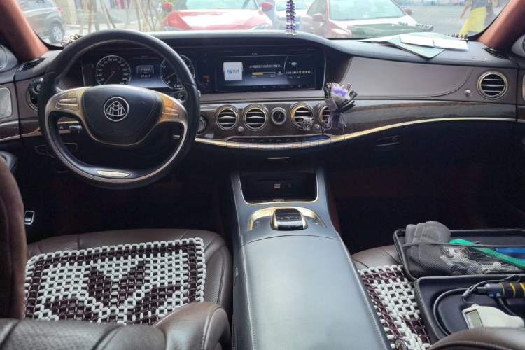 Used Mercedes-Benz S-Class 2016 S 320 L Business Model Center Console