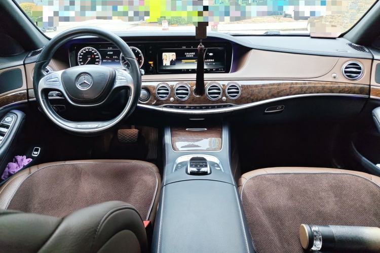 Used Mercedes-Benz S-Class 2016 S 320 L Business Model Center Console