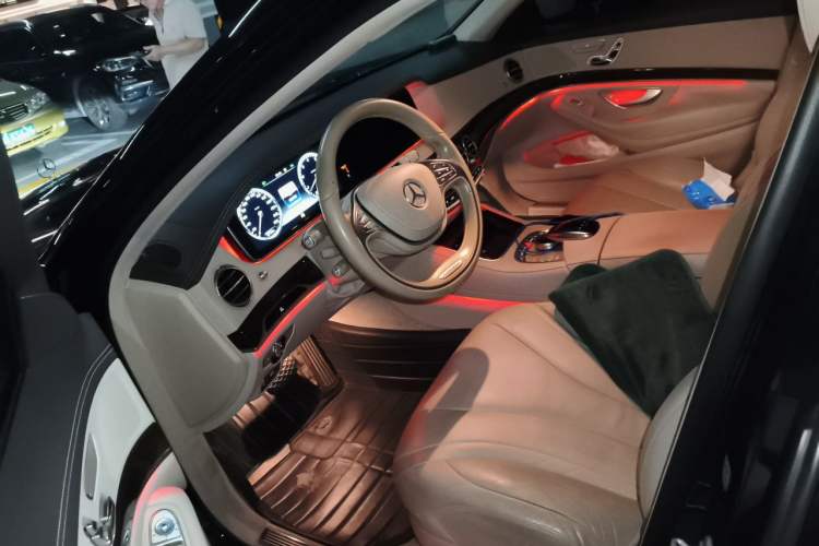 Used Mercedes-Benz S-Class 2016 S 320 L Business Model Driver Seat