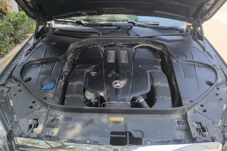 Used Mercedes-Benz S-Class 2016 S 320 L Business Model Engine Bay