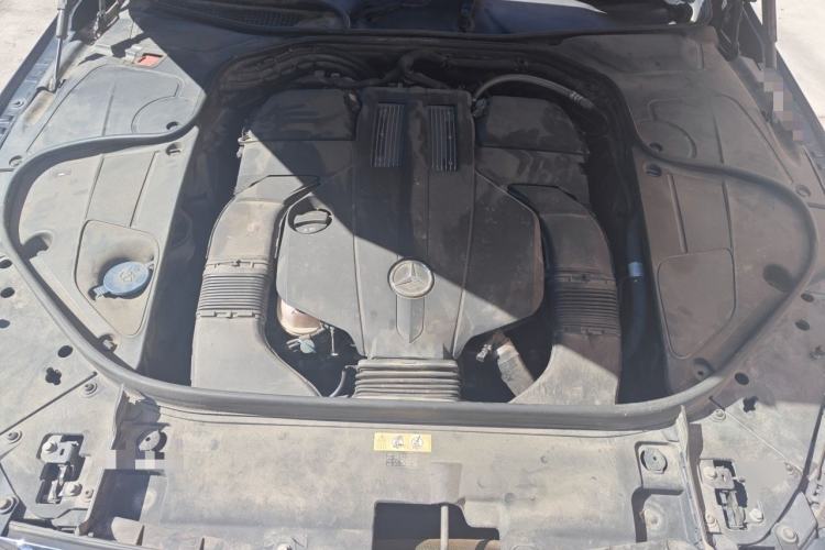 Used Mercedes-Benz S-Class 2016 S 320 L Luxury Model Engine Bay