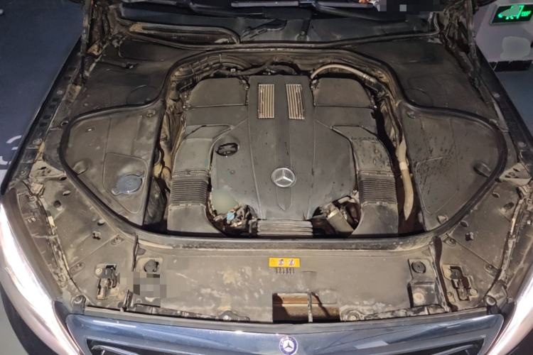 Used Mercedes-Benz S-Class 2016 S 320 L Business Model Engine Bay