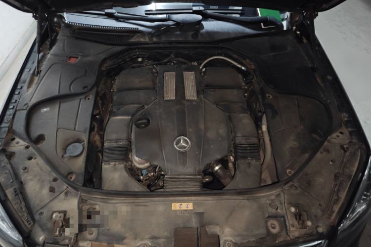 Used Mercedes-Benz S-Class 2016 S 320 L Business Model Engine Bay