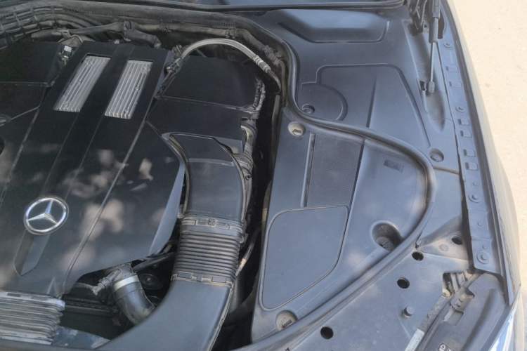 Used Mercedes-Benz S-Class 2016 S 320 L Business Model Engine Bay Left