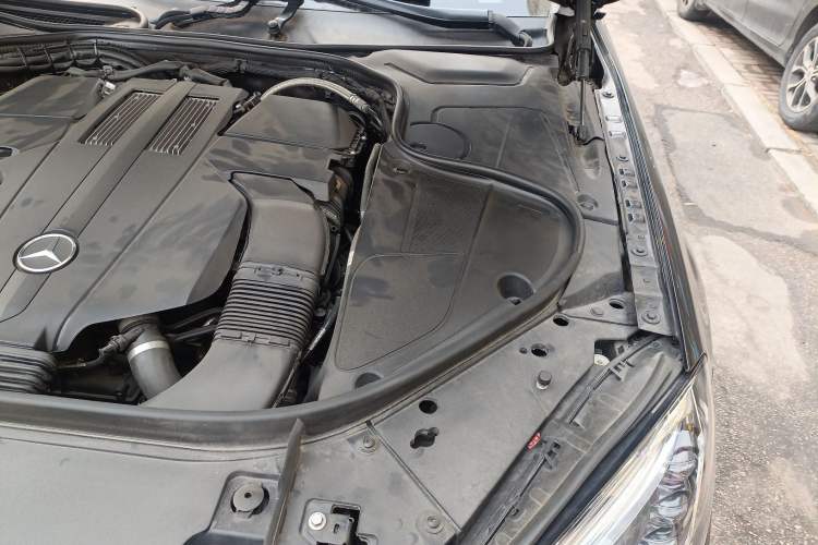 Used Mercedes-Benz S-Class 2016 S 320 L Business Model Engine Bay Left
