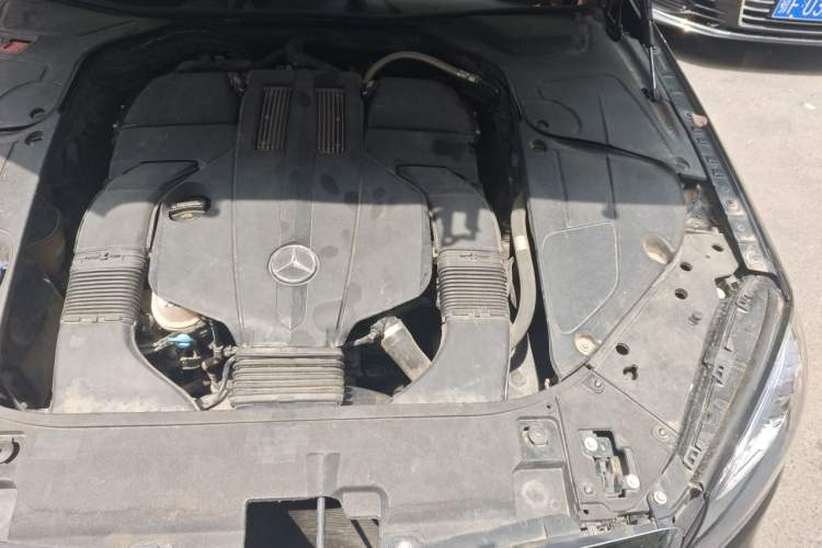 Used Mercedes-Benz S-Class 2016 S 320 L Luxury Model Engine Bay Left