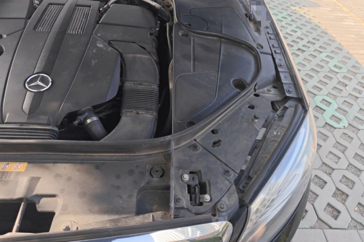 Used Mercedes-Benz S-Class 2016 S 320 L Business Model Engine Bay Left