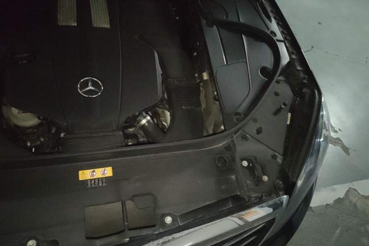 Used Mercedes-Benz S-Class 2016 S 400 L 4MATIC Engine Bay Left