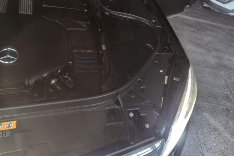Used Mercedes-Benz S-Class 2016 S 320 L Business Model Engine Bay Left