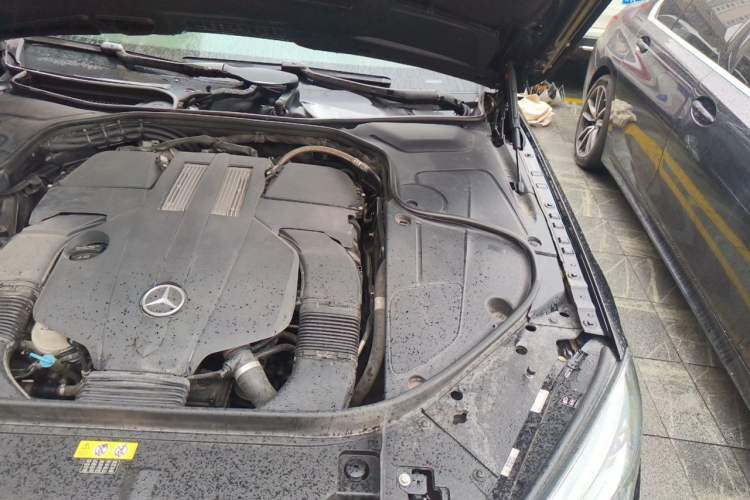 Used Mercedes-Benz S-Class 2016 S 320 L Luxury Model Engine Bay Left