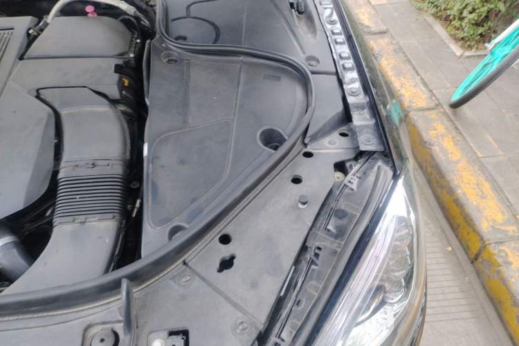 Used Mercedes-Benz S-Class 2016 S 400 L 4MATIC Engine Bay Left