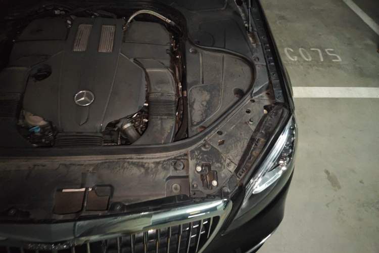 Used Mercedes-Benz S-Class 2016 S 400 L Engine Bay Left