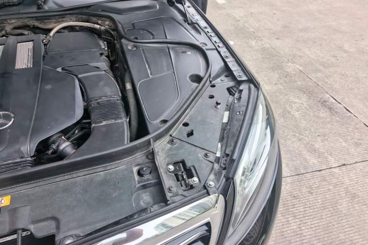 Used Mercedes-Benz S-Class 2016 S 320 L Business Model Engine Bay Left