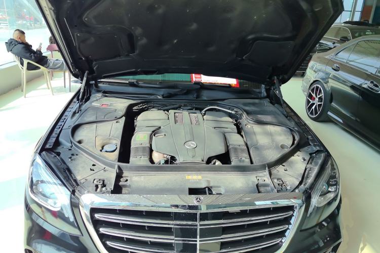 Used Mercedes-Benz S-Class 2016 S 320 L Business Model Engine Bay