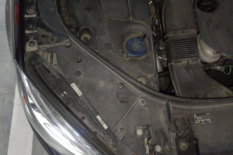 Used Mercedes-Benz S-Class 2016 S 320 L Luxury Model Engine Bay Right