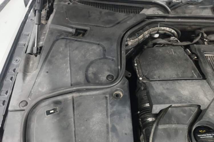 Used Mercedes-Benz S-Class 2016 S 320 L Luxury Model Engine Bay Right