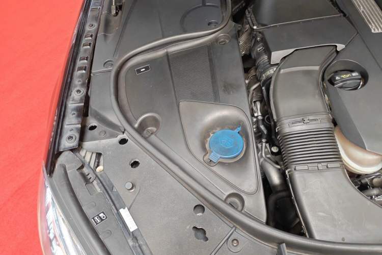Used Mercedes-Benz S-Class 2016 S 320 L Luxury Model Engine Bay Right
